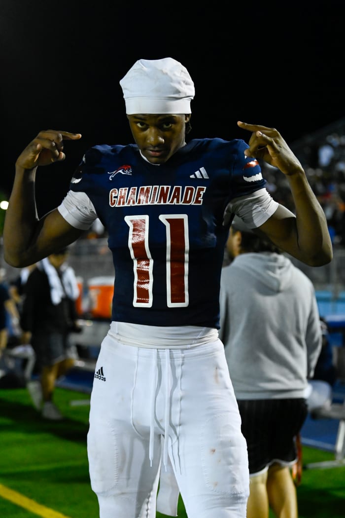Chaminade-Madonna vs Miami Central Football - Robson Lopes - 08-26-20231036